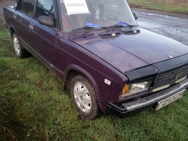 ВАЗ 2107 2001 в Черкассах на Automoto.ua Фиолетовый ВАЗ 2107, объемом двигателя 1.5 л и пробегом 40 тыс. км за 857 $, фото 4 на Automoto.ua