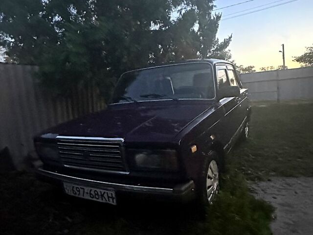 Фиолетовый ВАЗ 2107, объемом двигателя 1.5 л и пробегом 160 тыс. км за 1200 $, фото 1 на Automoto.ua