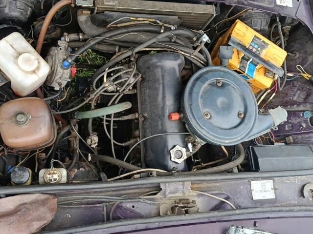 Фиолетовый ВАЗ 2107, объемом двигателя 1.5 л и пробегом 270 тыс. км за 710 $, фото 6 на Automoto.ua