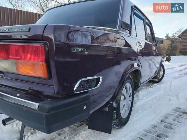 Фіолетовий ВАЗ 2107, об'ємом двигуна 1.5 л та пробігом 100 тис. км за 1880 $, фото 6 на Automoto.ua