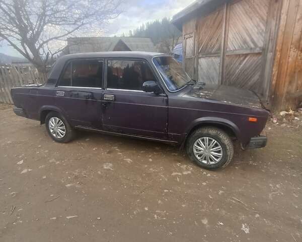 Фиолетовый ВАЗ 2107, объемом двигателя 1.3 л и пробегом 40 тыс. км за 520 $, фото 2 на Automoto.ua
