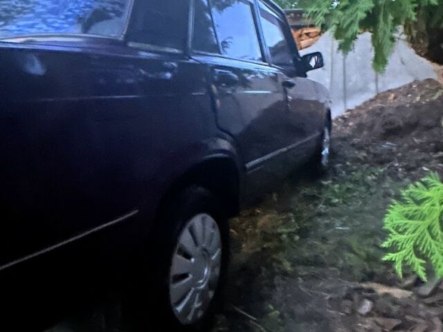 Фиолетовый ВАЗ 2107, объемом двигателя 1.5 л и пробегом 160 тыс. км за 1200 $, фото 2 на Automoto.ua