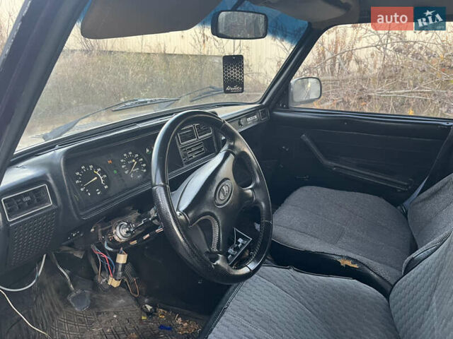 Фіолетовий ВАЗ 2107, об'ємом двигуна 1.5 л та пробігом 325 тис. км за 400 $, фото 11 на Automoto.ua