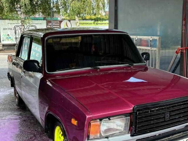 Фіолетовий ВАЗ 2107, об'ємом двигуна 1.5 л та пробігом 3 тис. км за 1050 $, фото 2 на Automoto.ua