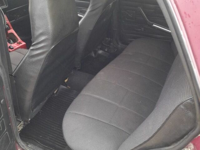 ВАЗ 2107 2002 в Ровно на Automoto.ua Фиолетовый ВАЗ 2107, объемом двигателя 1.5 л и пробегом 1 тыс. км за 713 $, фото 6 на Automoto.ua