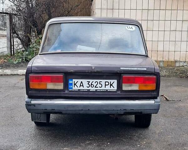 Фіолетовий ВАЗ 2107, об'ємом двигуна 1.57 л та пробігом 142 тис. км за 900 $, фото 5 на Automoto.ua