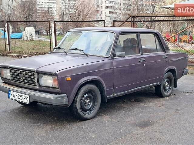 Фіолетовий ВАЗ 2107, об'ємом двигуна 1.57 л та пробігом 142 тис. км за 900 $, фото 2 на Automoto.ua