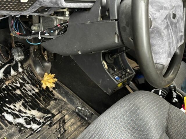 Фіолетовий ВАЗ 2107, об'ємом двигуна 1.5 л та пробігом 3 тис. км за 1050 $, фото 18 на Automoto.ua