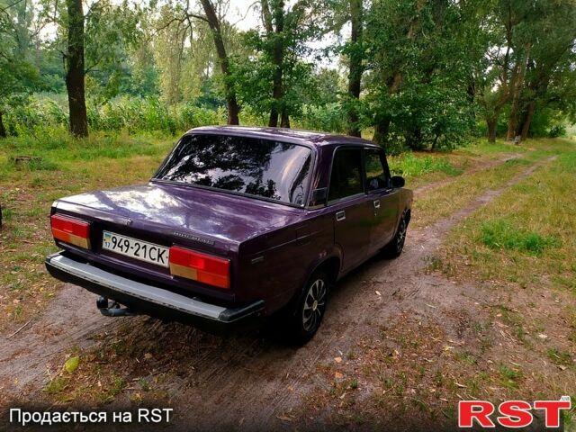 Фиолетовый ВАЗ 2107, объемом двигателя 1.6 л и пробегом 146 тыс. км за 1000 $, фото 2 на Automoto.ua