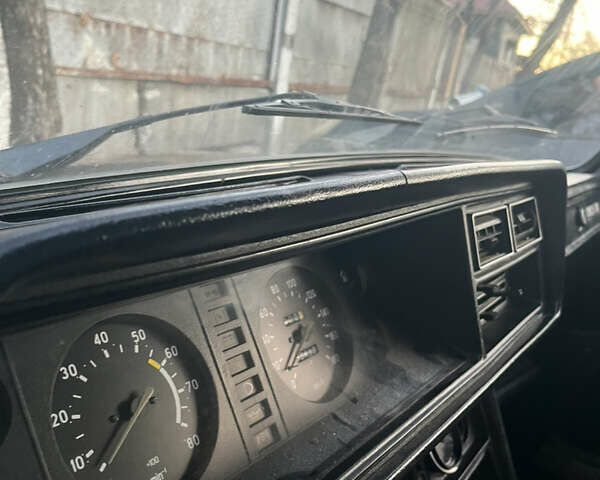 Фіолетовий ВАЗ 2107, об'ємом двигуна 1.5 л та пробігом 325 тис. км за 400 $, фото 13 на Automoto.ua