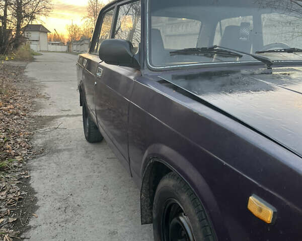 Фіолетовий ВАЗ 2107, об'ємом двигуна 1.5 л та пробігом 325 тис. км за 400 $, фото 3 на Automoto.ua