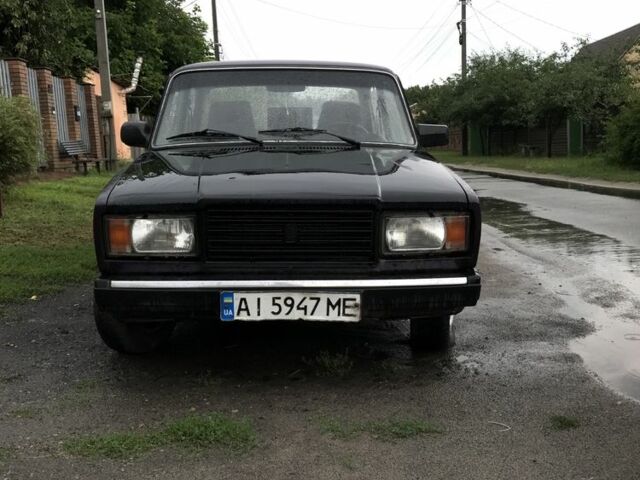 Фиолетовый ВАЗ 2107, объемом двигателя 1.5 л и пробегом 777 тыс. км за 700 $, фото 1 на Automoto.ua