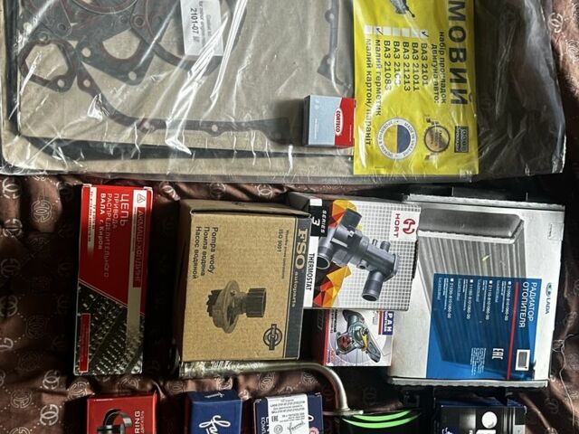 Фіолетовий ВАЗ 2107, об'ємом двигуна 1.5 л та пробігом 3 тис. км за 1050 $, фото 7 на Automoto.ua