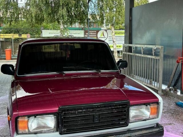 Фіолетовий ВАЗ 2107, об'ємом двигуна 1.5 л та пробігом 3 тис. км за 1050 $, фото 3 на Automoto.ua