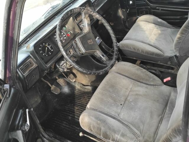 Фіолетовий ВАЗ 2107, об'ємом двигуна 1.3 л та пробігом 34 тис. км за 405 $, фото 6 на Automoto.ua