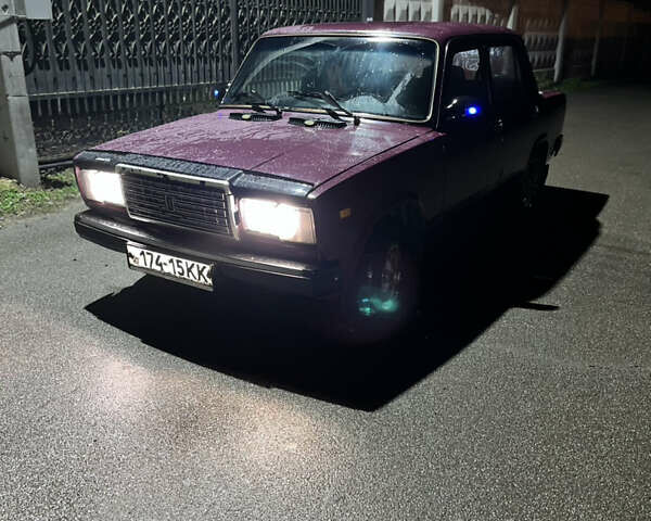 Фиолетовый ВАЗ 2107, объемом двигателя 1.57 л и пробегом 15 тыс. км за 1700 $, фото 2 на Automoto.ua