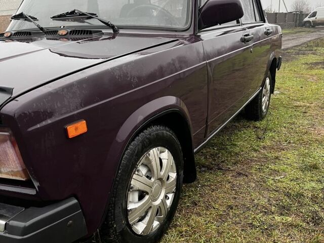 Фіолетовий ВАЗ 2107, об'ємом двигуна 1.5 л та пробігом 3 тис. км за 1100 $, фото 1 на Automoto.ua