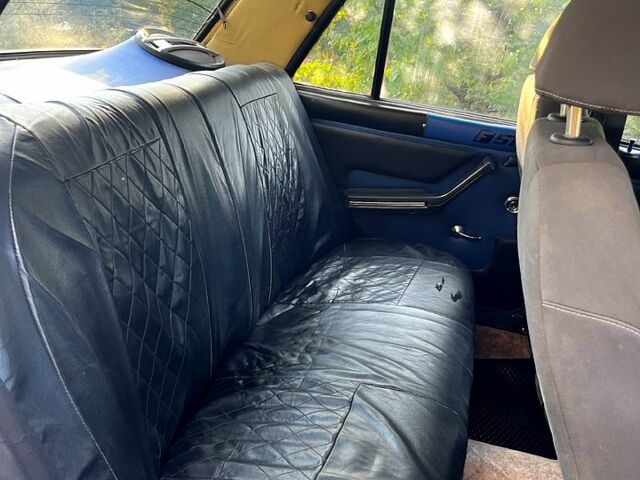 Фіолетовий ВАЗ 2107, об'ємом двигуна 1.5 л та пробігом 0 тис. км за 950 $, фото 6 на Automoto.ua