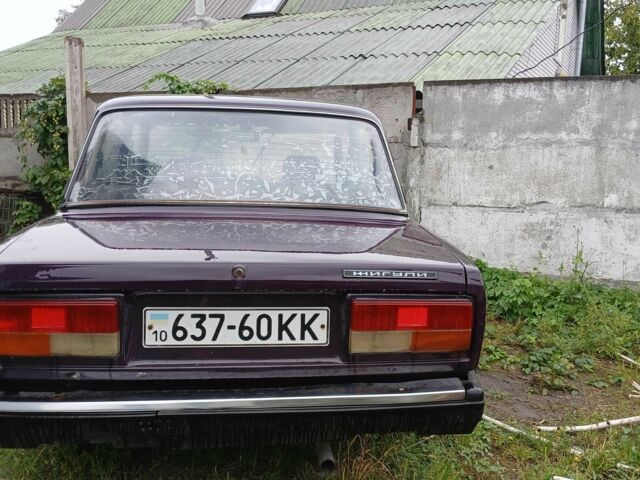 Фіолетовий ВАЗ 2107, об'ємом двигуна 1.5 л та пробігом 1000 тис. км за 316 $, фото 3 на Automoto.ua