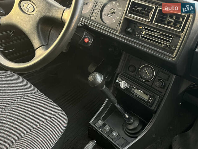 Фиолетовый ВАЗ 2107, объемом двигателя 0 л и пробегом 68 тыс. км за 1450 $, фото 59 на Automoto.ua