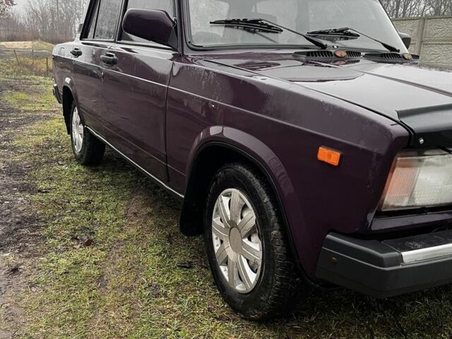 Фіолетовий ВАЗ 2107, об'ємом двигуна 1.5 л та пробігом 3 тис. км за 1100 $, фото 2 на Automoto.ua