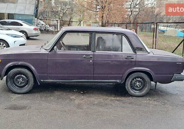 Фіолетовий ВАЗ 2107, об'ємом двигуна 1.57 л та пробігом 142 тис. км за 900 $, фото 7 на Automoto.ua