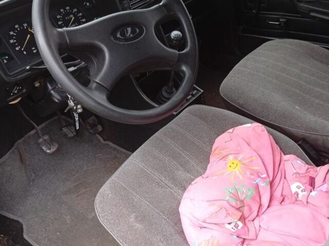 Фиолетовый ВАЗ 2107, объемом двигателя 1.5 л и пробегом 123 тыс. км за 750 $, фото 16 на Automoto.ua