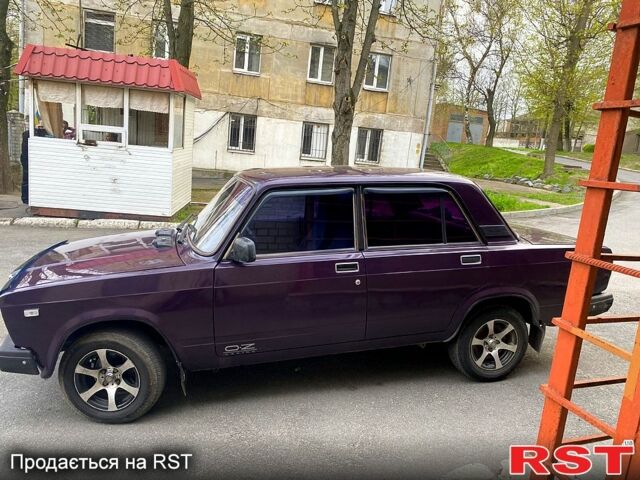 Фиолетовый ВАЗ 2107, объемом двигателя 1.6 л и пробегом 93 тыс. км за 1300 $, фото 2 на Automoto.ua