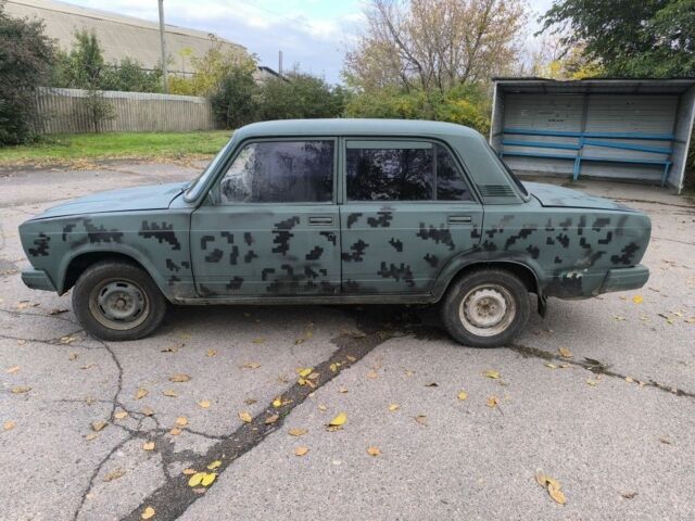 ВАЗ 2107 2003 в Каменке на Automoto.ua Фиолетовый ВАЗ 2107, объемом двигателя 0 л и пробегом 179 тыс. км за 383 $, фото 2 на Automoto.ua