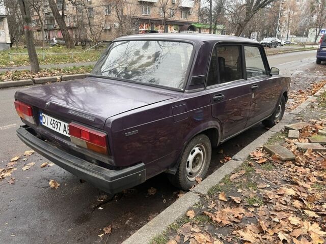 Фиолетовый ВАЗ 2107, объемом двигателя 1.5 л и пробегом 60 тыс. км за 599 $, фото 4 на Automoto.ua