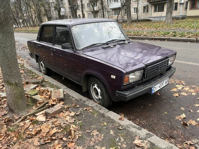 Фиолетовый ВАЗ 2107, объемом двигателя 1.5 л и пробегом 60 тыс. км за 599 $, фото 5 на Automoto.ua