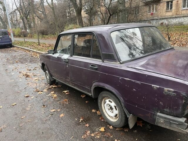 Фиолетовый ВАЗ 2107, объемом двигателя 1.5 л и пробегом 60 тыс. км за 599 $, фото 2 на Automoto.ua