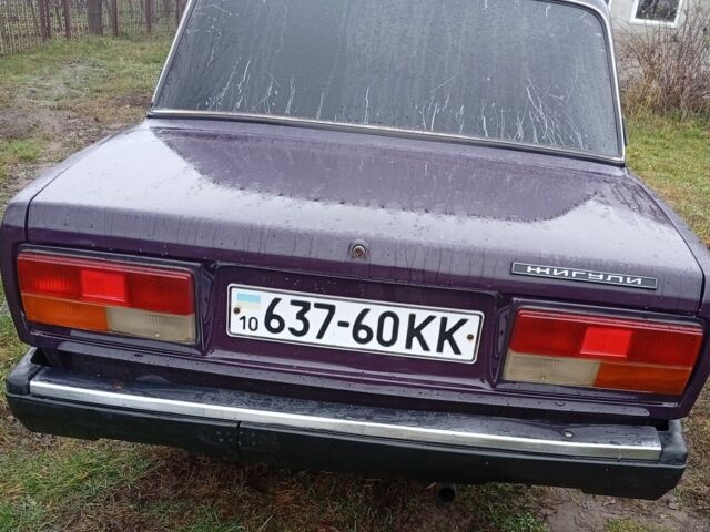 Фиолетовый ВАЗ 2107, объемом двигателя 1.5 л и пробегом 123 тыс. км за 750 $, фото 15 на Automoto.ua