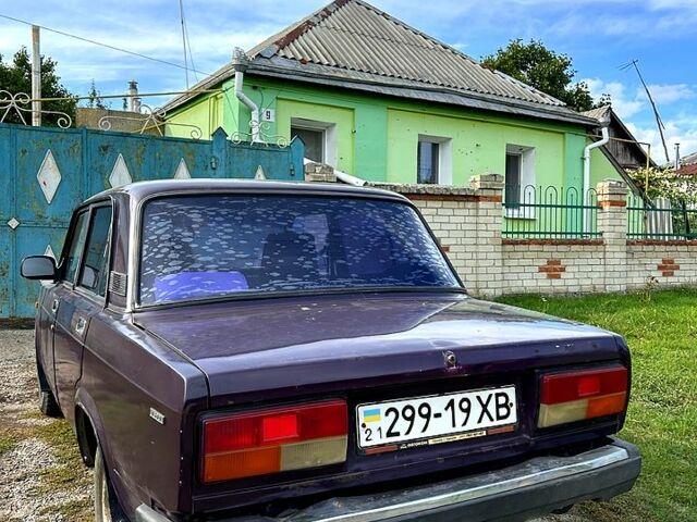 Фіолетовий ВАЗ 2107, об'ємом двигуна 1.5 л та пробігом 111 тис. км за 770 $, фото 3 на Automoto.ua