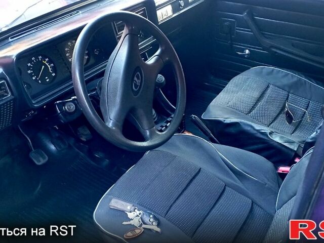 Фиолетовый ВАЗ 2107, объемом двигателя 1.5 л и пробегом 164 тыс. км за 1100 $, фото 4 на Automoto.ua