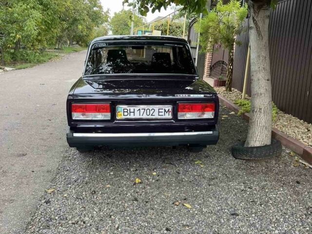 Фиолетовый ВАЗ 2107, объемом двигателя 1.5 л и пробегом 270 тыс. км за 1800 $, фото 2 на Automoto.ua