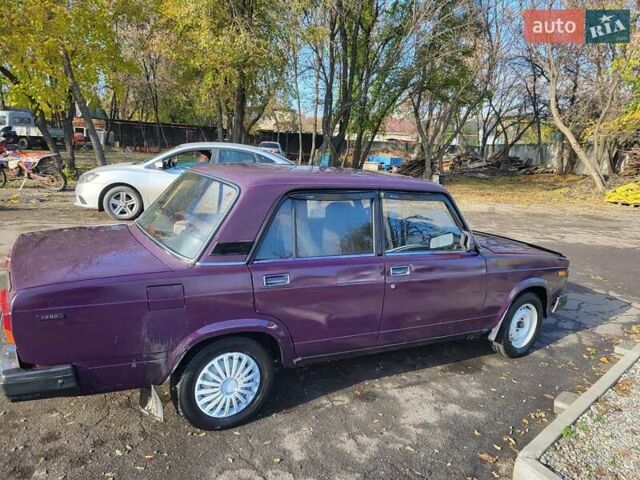 Фіолетовий ВАЗ 2107, об'ємом двигуна 1.45 л та пробігом 160 тис. км за 1000 $, фото 7 на Automoto.ua