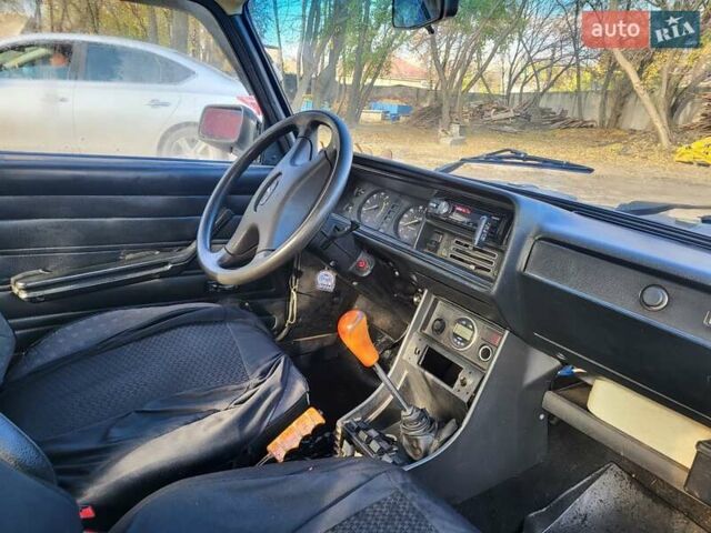 Фіолетовий ВАЗ 2107, об'ємом двигуна 1.45 л та пробігом 160 тис. км за 1000 $, фото 1 на Automoto.ua