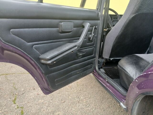 Фиолетовый ВАЗ 2107, объемом двигателя 1.5 л и пробегом 72 тыс. км за 1150 $, фото 10 на Automoto.ua