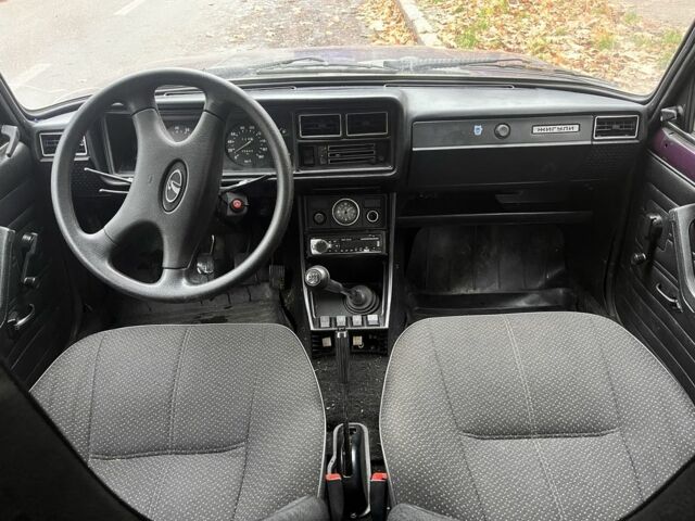 Фиолетовый ВАЗ 2107, объемом двигателя 1.5 л и пробегом 60 тыс. км за 599 $, фото 8 на Automoto.ua