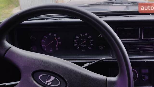Фиолетовый ВАЗ 2107, объемом двигателя 1.5 л и пробегом 53 тыс. км за 600 $, фото 8 на Automoto.ua