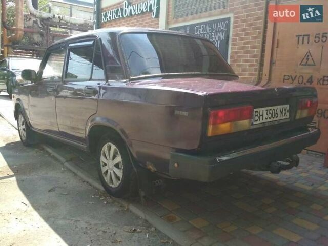 Фиолетовый ВАЗ 2107, объемом двигателя 1.5 л и пробегом 50 тыс. км за 1350 $, фото 4 на Automoto.ua