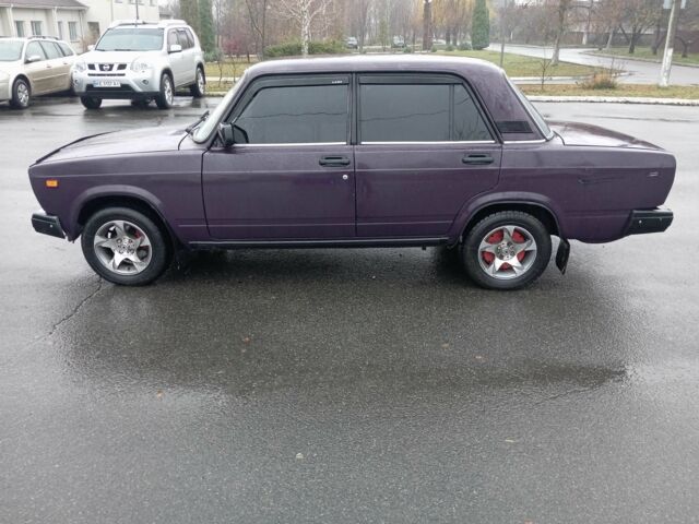 Фіолетовий ВАЗ 2107, об'ємом двигуна 1.5 л та пробігом 2 тис. км за 1300 $, фото 5 на Automoto.ua