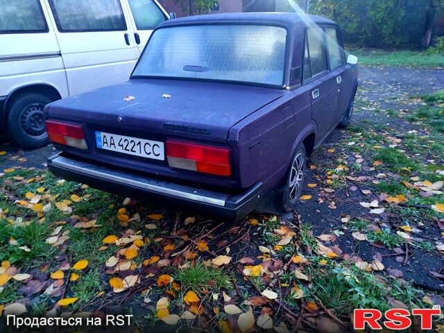 ВАЗ 2107 2004 в Кривом Роге на Automoto.ua Фиолетовый ВАЗ 2107, объемом двигателя 1.5 л и пробегом 140 тыс. км за 600 $, фото 3 на Automoto.ua