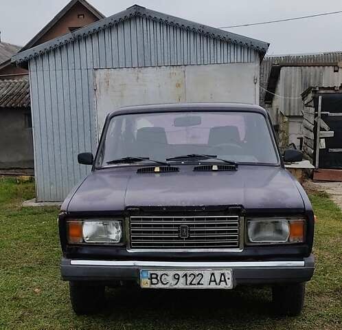 Фиолетовый ВАЗ 2107, объемом двигателя 1.5 л и пробегом 53 тыс. км за 600 $, фото 4 на Automoto.ua