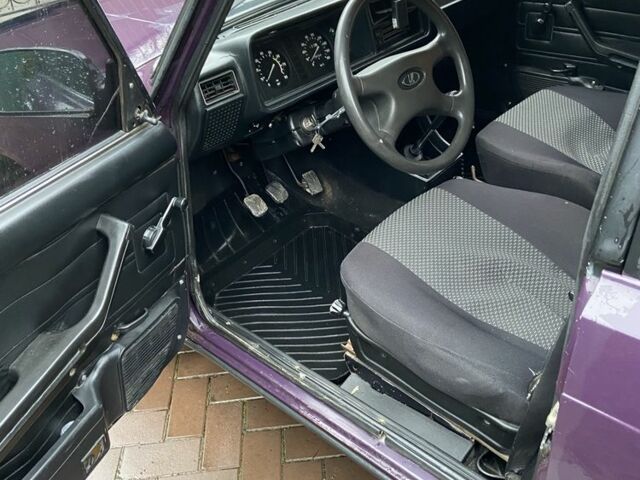 Фиолетовый ВАЗ 2107, объемом двигателя 1.5 л и пробегом 90 тыс. км за 1500 $, фото 9 на Automoto.ua