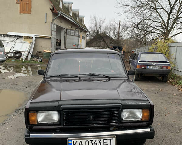 Фиолетовый ВАЗ 2107, объемом двигателя 1.45 л и пробегом 150 тыс. км за 1600 $, фото 3 на Automoto.ua