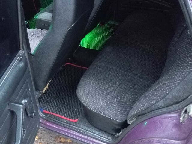 Фіолетовий ВАЗ 2107, об'ємом двигуна 1.5 л та пробігом 2 тис. км за 1300 $, фото 6 на Automoto.ua