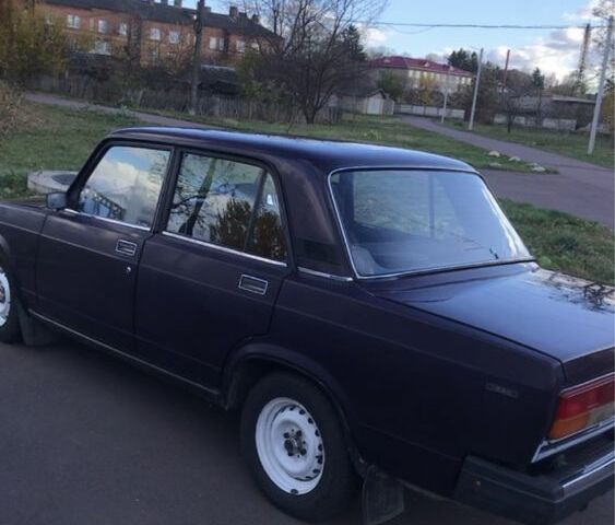 Фіолетовий ВАЗ 2107, об'ємом двигуна 1.5 л та пробігом 130 тис. км за 1900 $, фото 1 на Automoto.ua