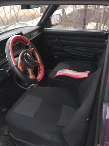 Фиолетовый ВАЗ 2107, объемом двигателя 1.5 л и пробегом 96 тыс. км за 1300 $, фото 4 на Automoto.ua